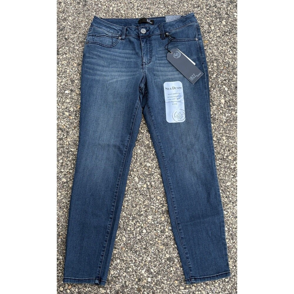 Women's 1822 Stretch Blue Jeans, Size 12, NWT